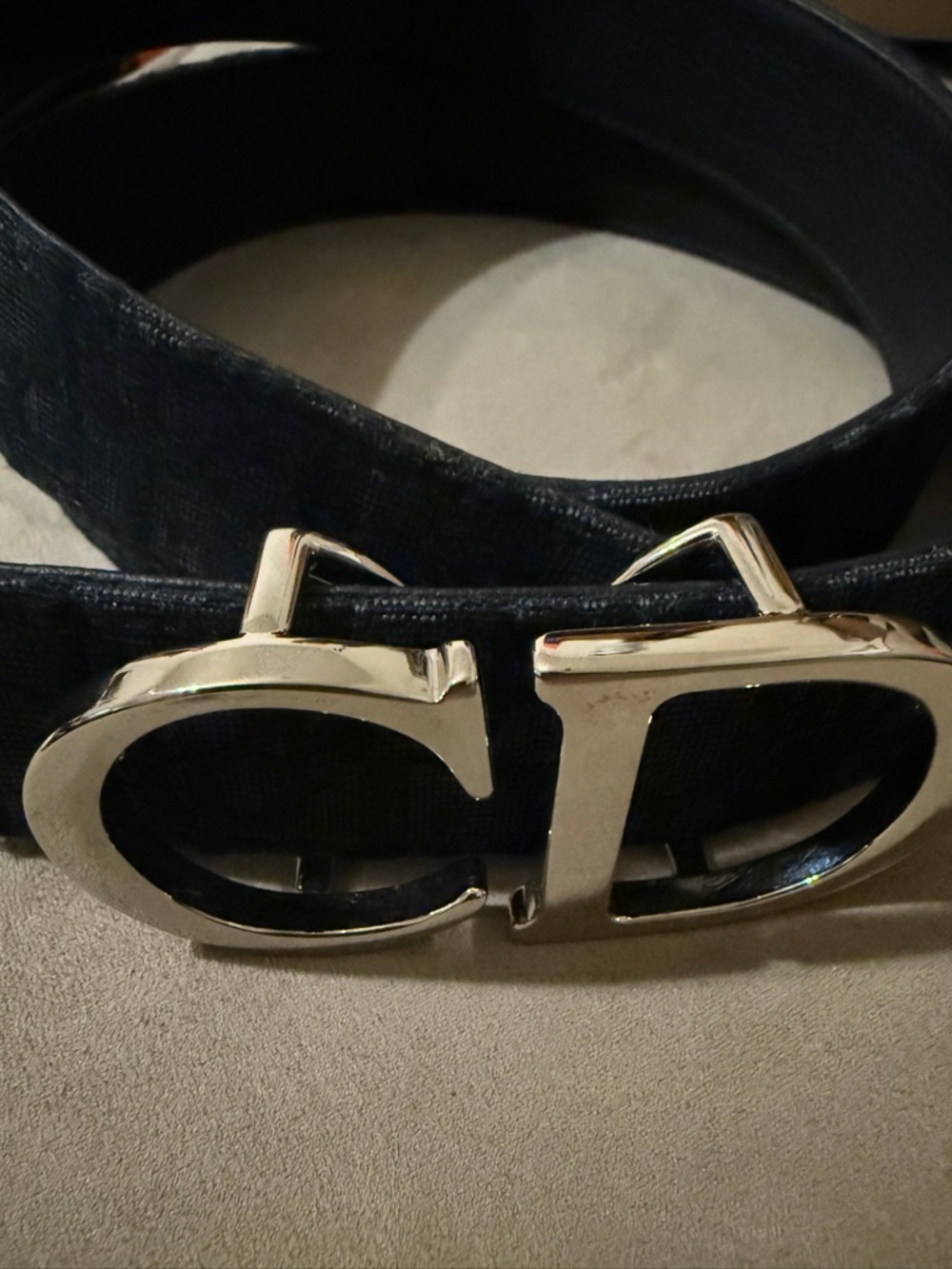 Christian Dior reversible belt with silver CD buckle - Picture 8 of 16